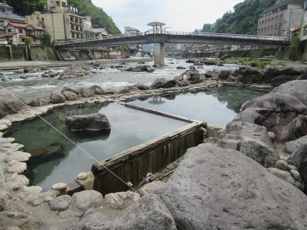 Amagase Onsen Hotel Suikoen Hita Kültér fotó