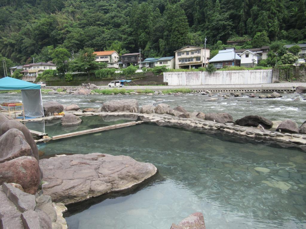 Amagase Onsen Hotel Suikoen Hita Kültér fotó